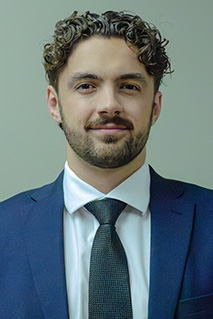 Gage Walker practices Criminal Defence