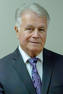 Robert W. Hladun, K.C. practices Criminal Defence